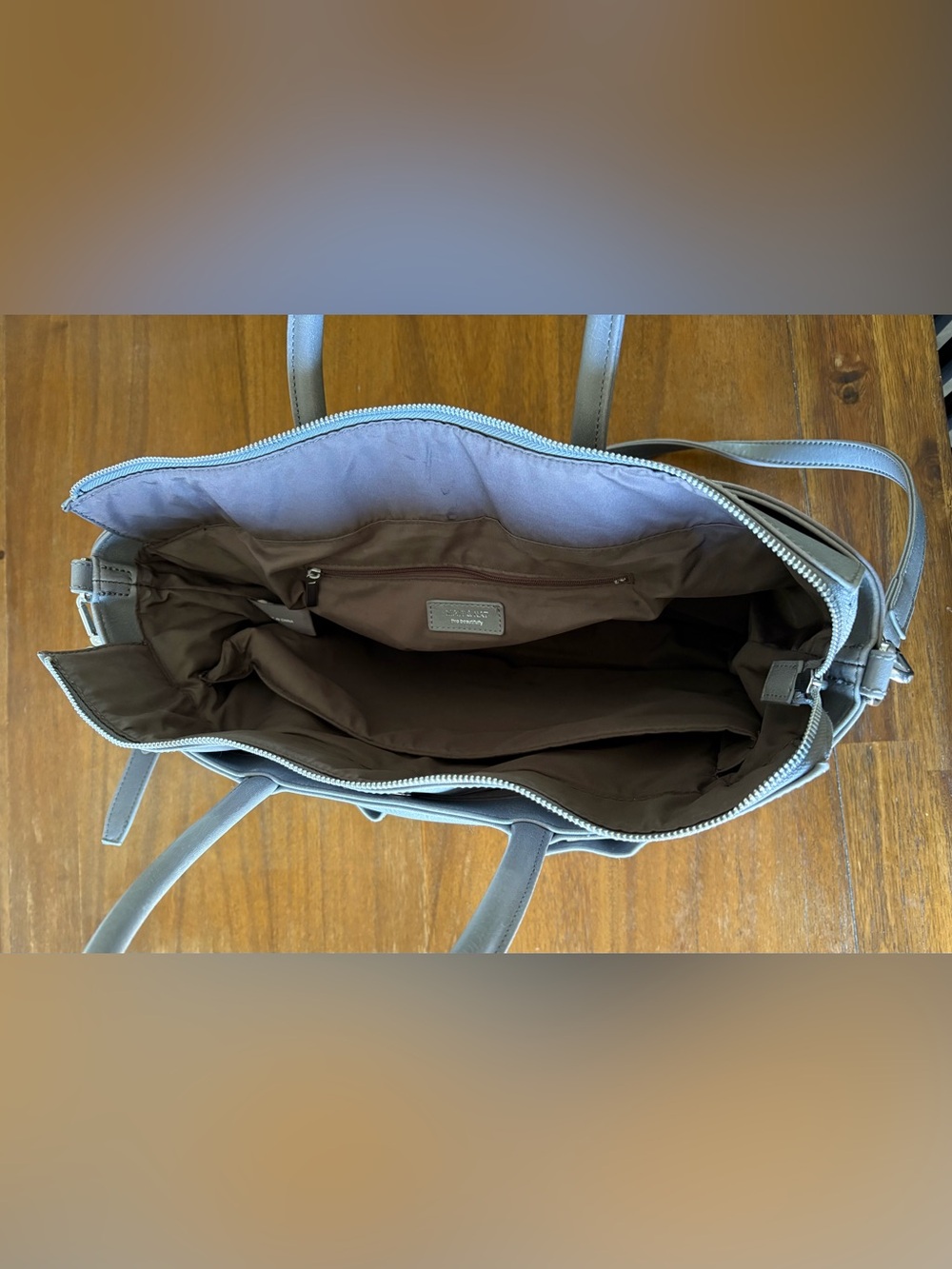 Matt & Nat Taupe Gray Vegan Leather Tote with Front Pockets Diaper/work bag - Picture 3 of 3
